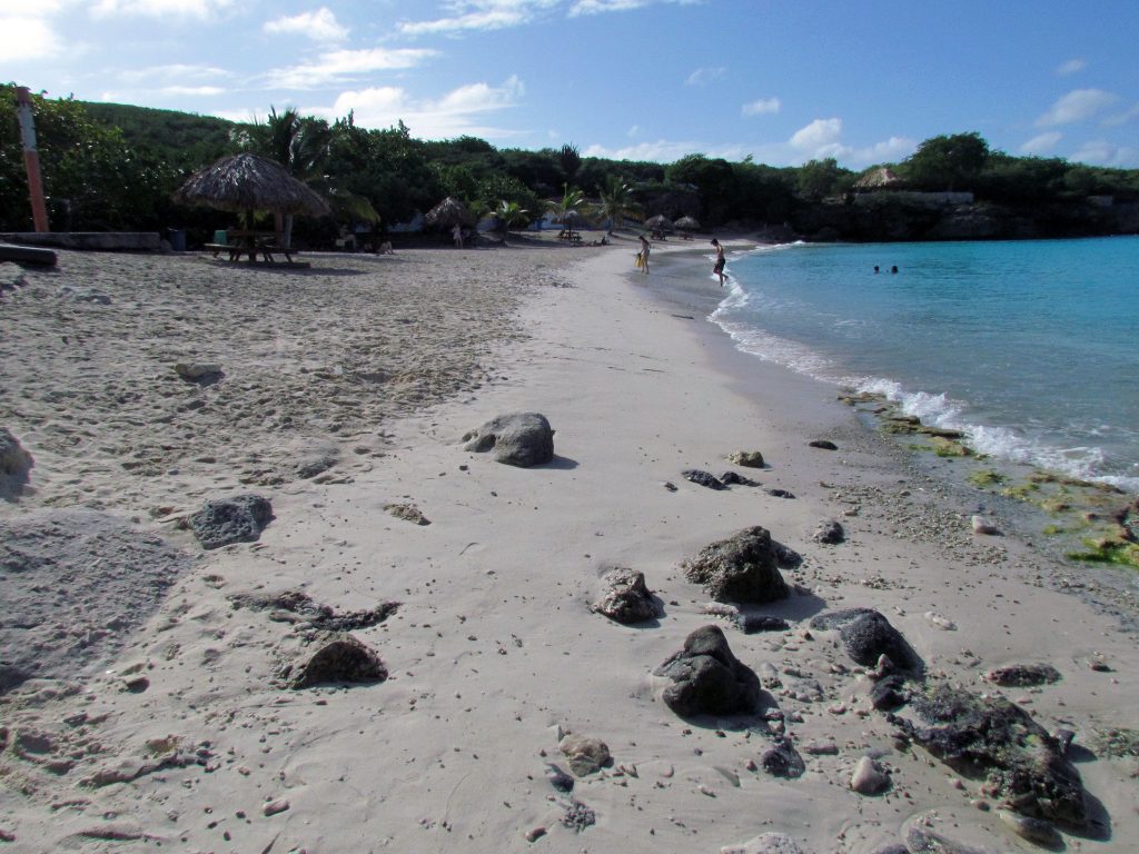 Praias-de-Curaçao-Kenepa-Grandi