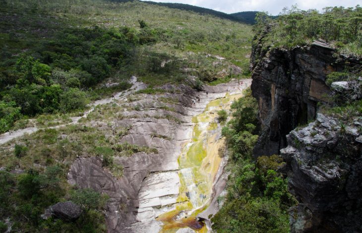 Parque-Estadual-de-Ibitipoca-cachoeira